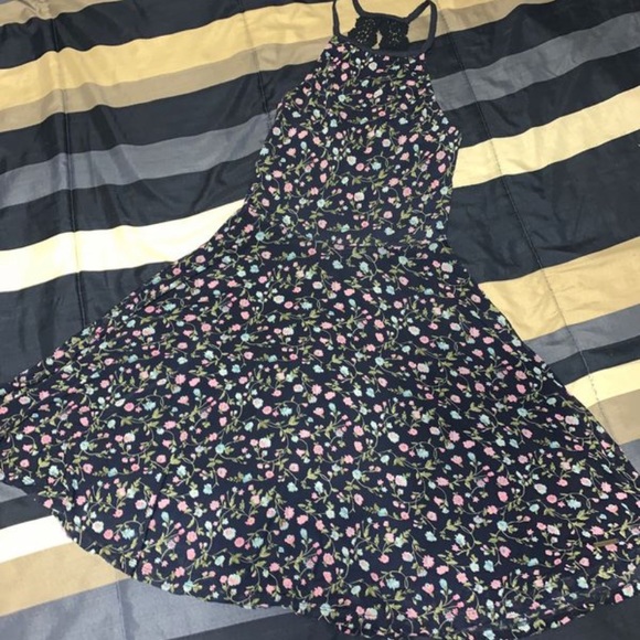 Abercrombie & Fitch Dresses & Skirts - Xs Abercrombie and Fitch sundress